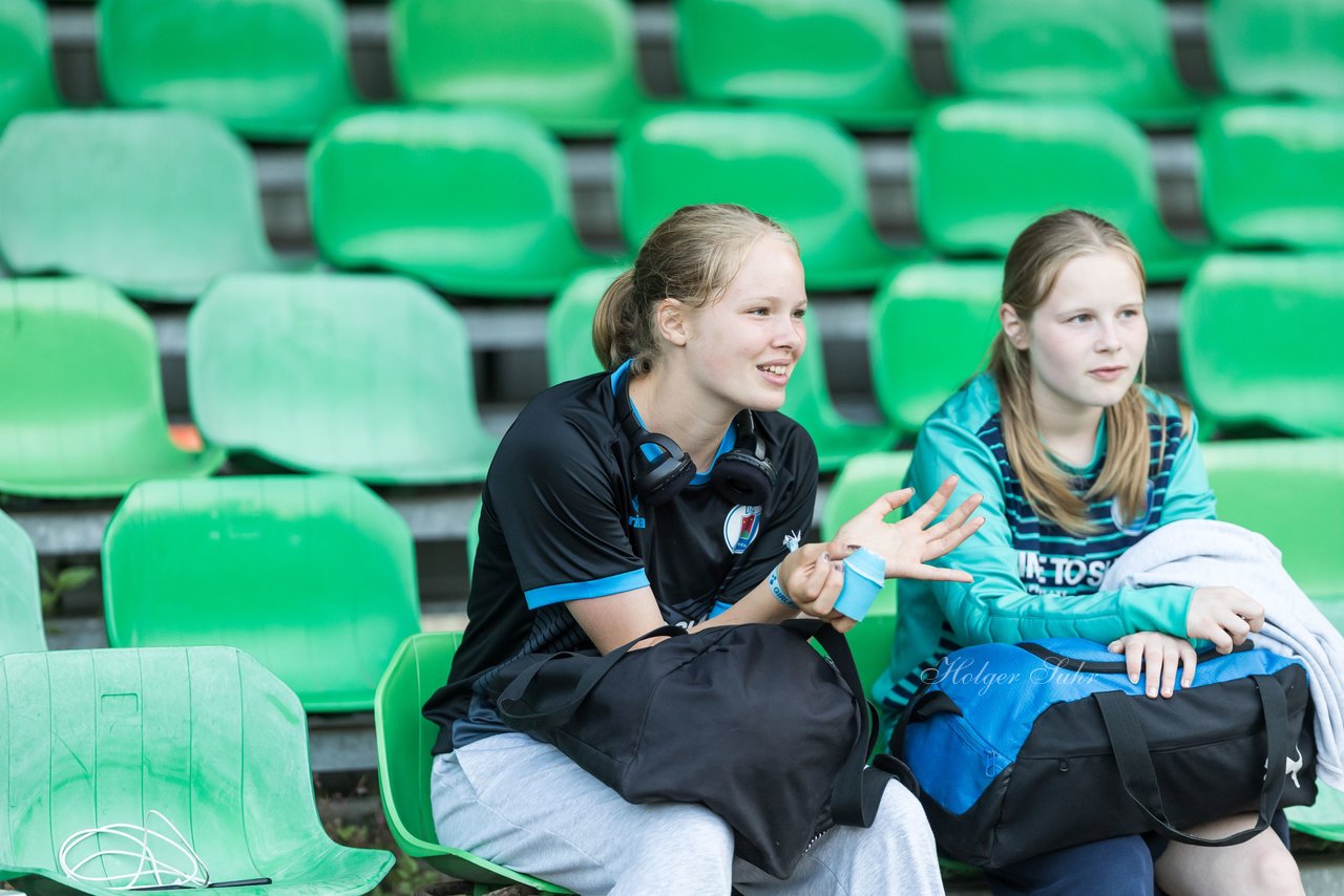 Bild 154 - Loewinnen Cup